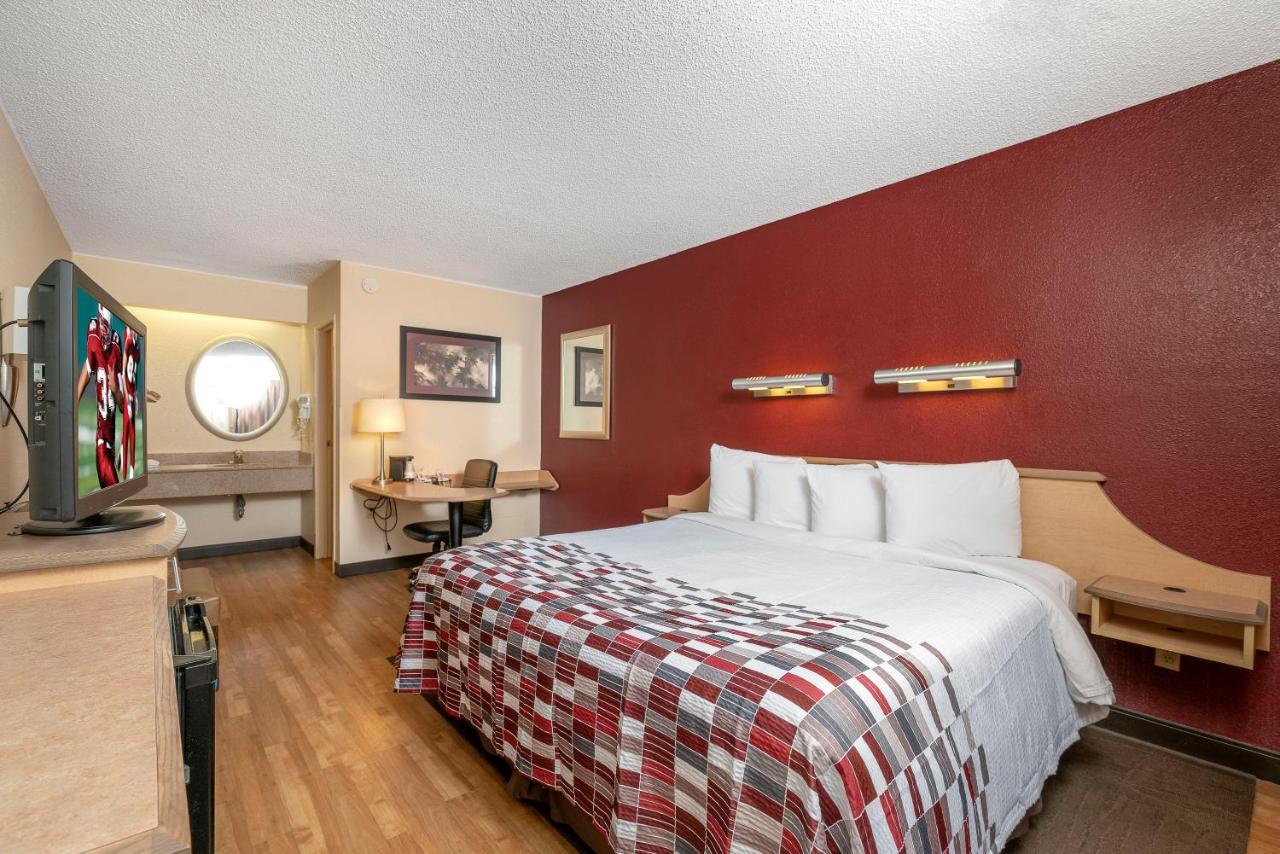 Red Roof Inn Louisville Fair&Expo Extérieur photo