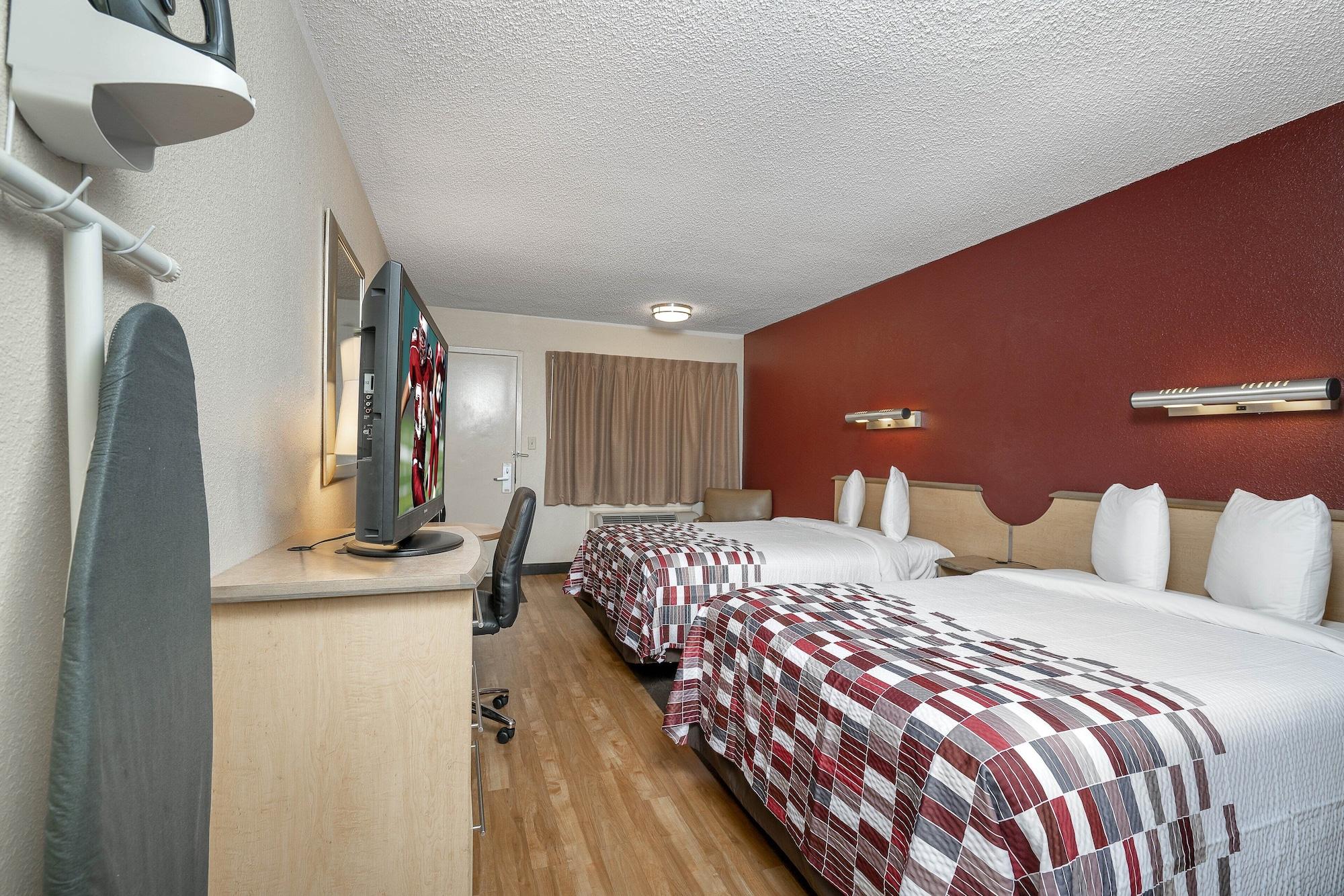 Red Roof Inn Louisville Fair&Expo Extérieur photo