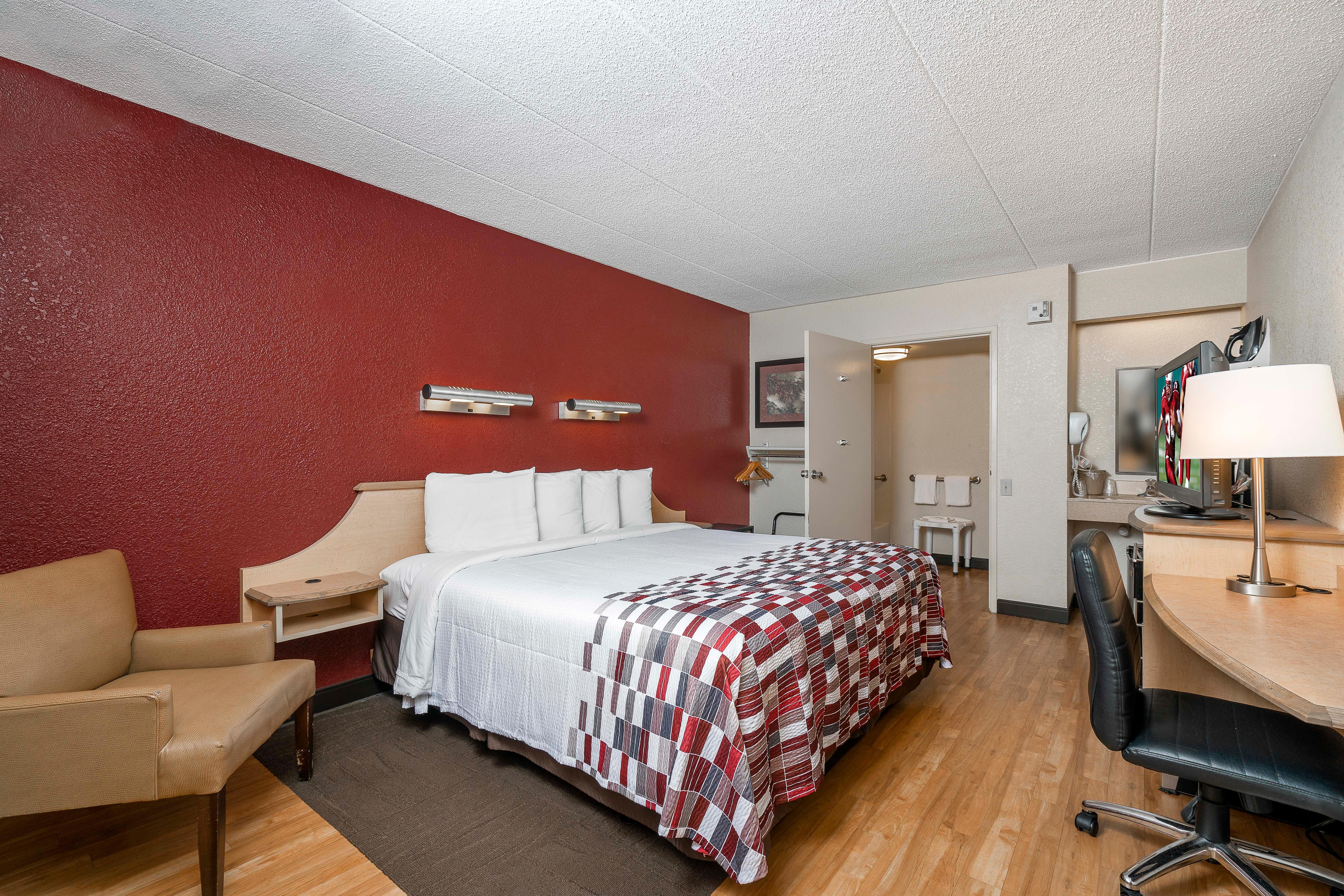 Red Roof Inn Louisville Fair&Expo Extérieur photo