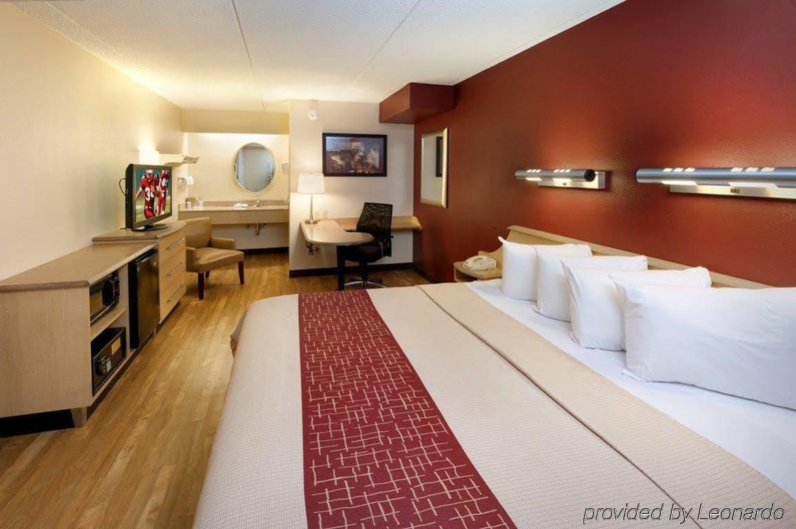 Red Roof Inn Louisville Fair&Expo Extérieur photo
